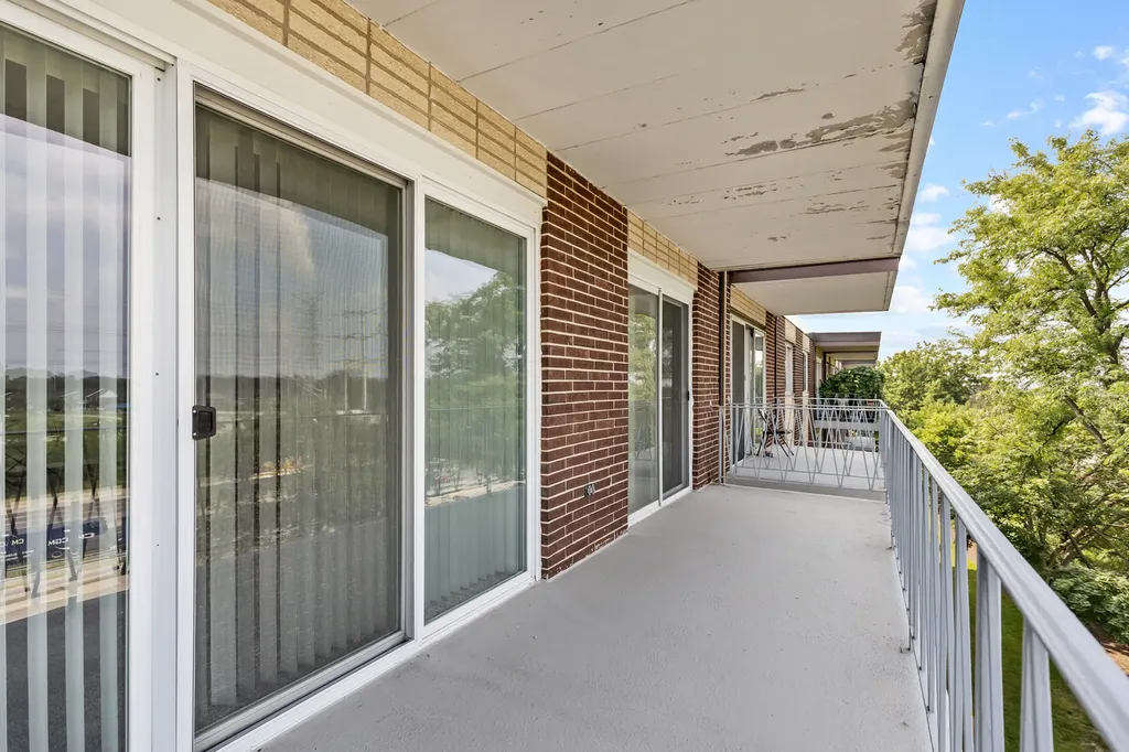 2900 Maple Avenue Downers Grove IL 60515