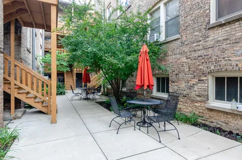 407 South East Avenue Oak Park IL 60302