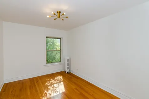 407 South East Avenue Oak Park IL 60302