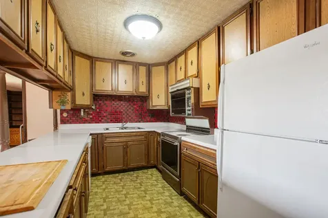 26456 West Laurel Avenue Wauconda IL 60084
