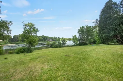 26456 West Laurel Avenue Wauconda IL 60084