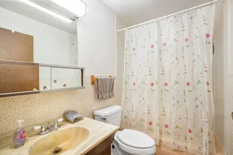 26456 West Laurel Avenue Wauconda IL 60084