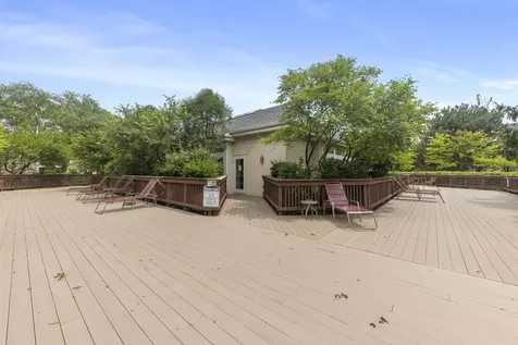 736 N Gary Avenue Carol Stream IL 60188