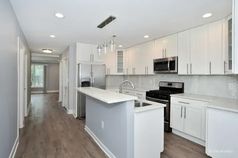 336 East Russell Street Barrington IL 60010