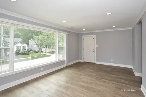 336 East Russell Street Barrington IL 60010