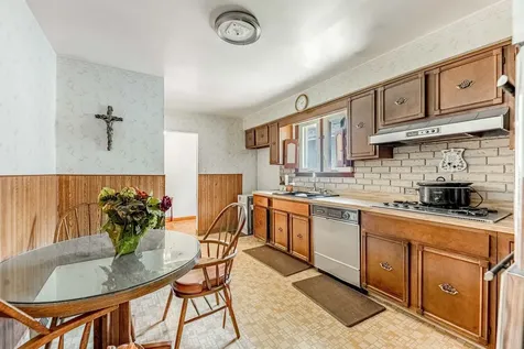1317 Seeley Avenue Ford Heights IL 60411