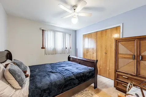 1317 Seeley Avenue Ford Heights IL 60411
