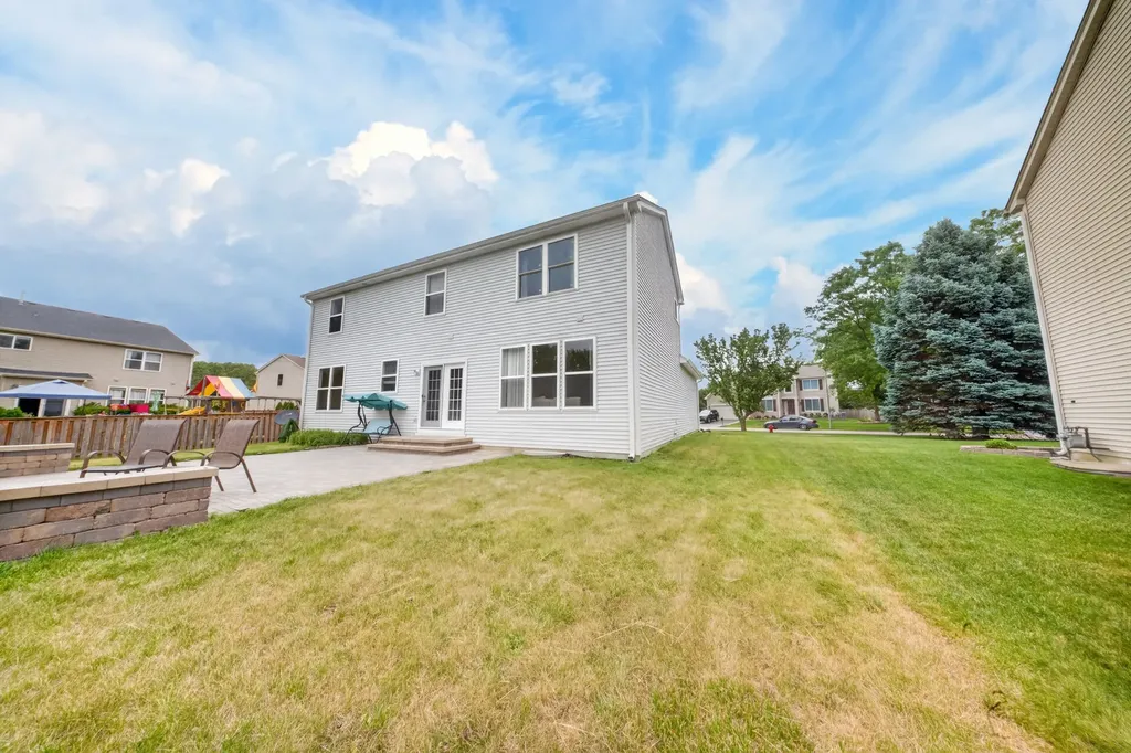 2661 Buckland Drive Aurora IL 60503