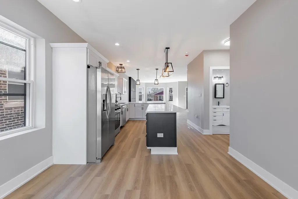 7505 South Wolcott Avenue Chicago IL 60620