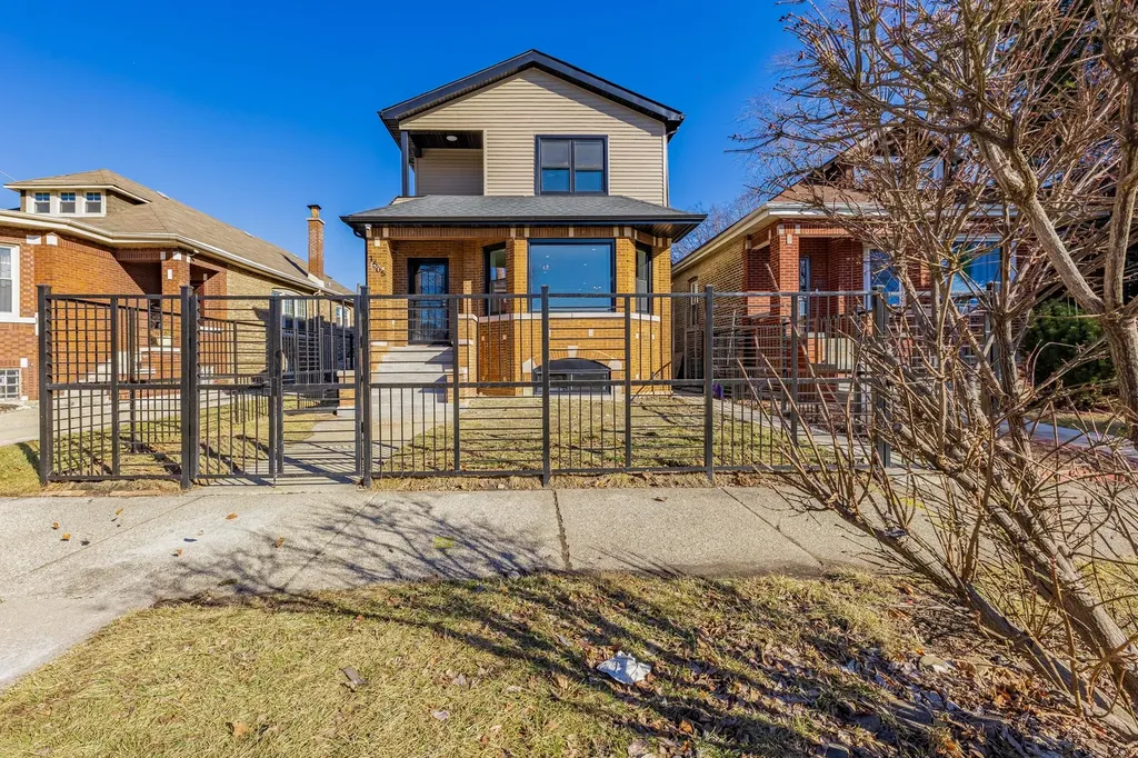 7505 South Wolcott Avenue Chicago IL 60620