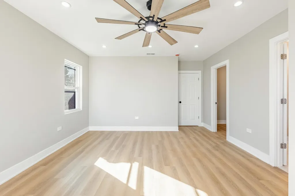 7505 South Wolcott Avenue Chicago IL 60620
