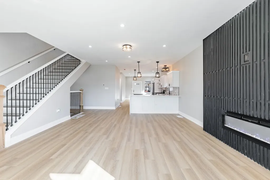 7505 South Wolcott Avenue Chicago IL 60620