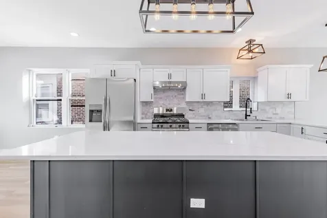 7505 South Wolcott Avenue Chicago IL 60620