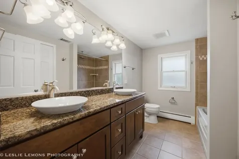 7907 West 89th Street Hickory Hills IL 60457