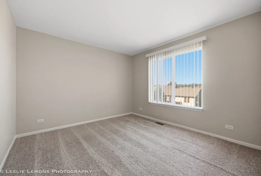 2269 Grand Pointe Trail Aurora IL 60503