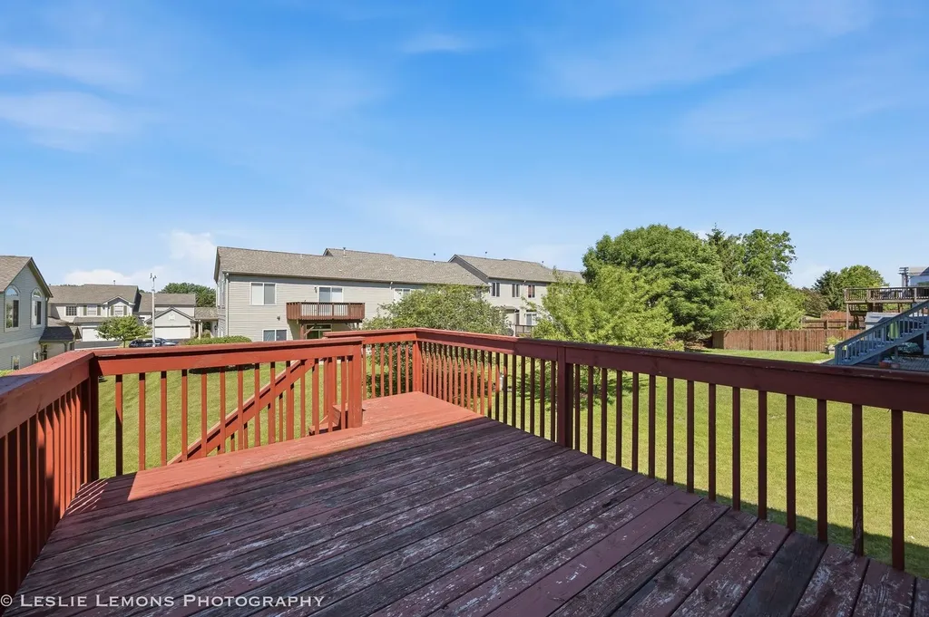 2269 Grand Pointe Trail Aurora IL 60503