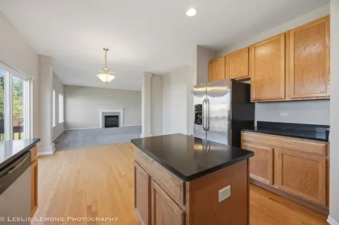 2269 Grand Pointe Trail Aurora IL 60503