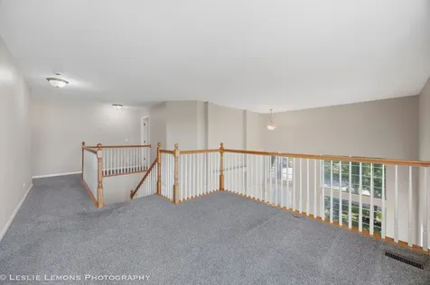 2269 Grand Pointe Trail Aurora IL 60503