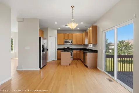 2269 Grand Pointe Trail Aurora IL 60503