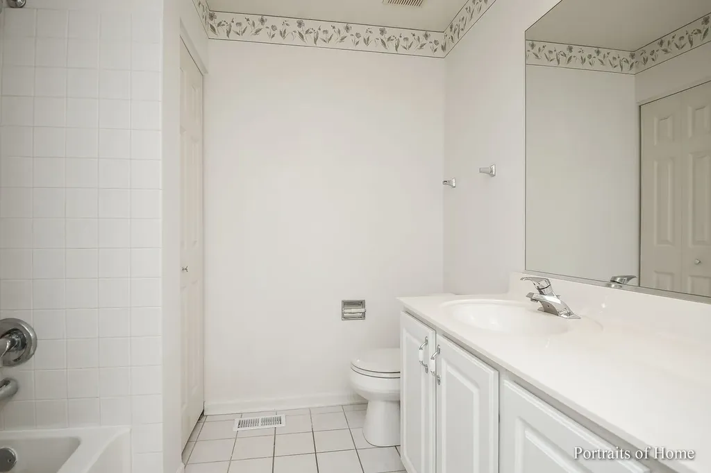 742 Genesee Drive Naperville IL 60563