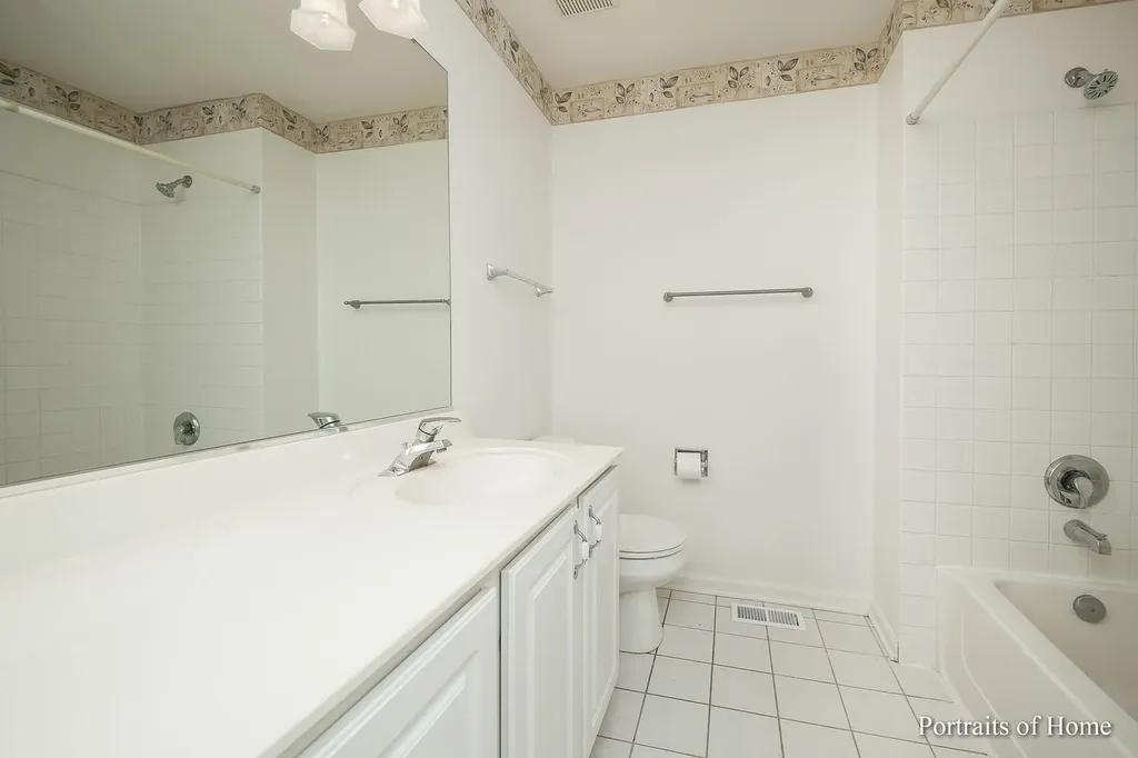 742 Genesee Drive Naperville IL 60563