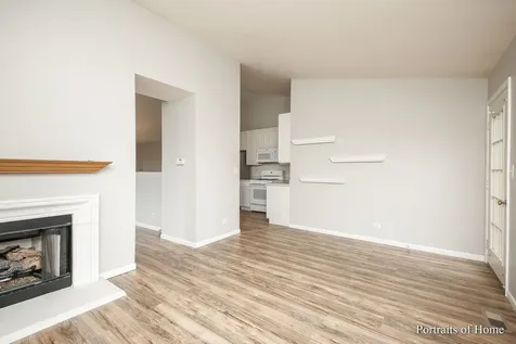 742 Genesee Drive Naperville IL 60563