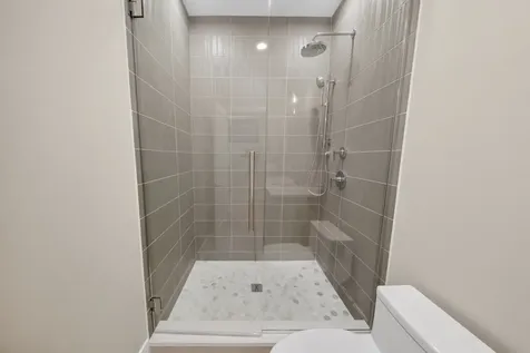 1406 West Cuyler Avenue Chicago IL 60613