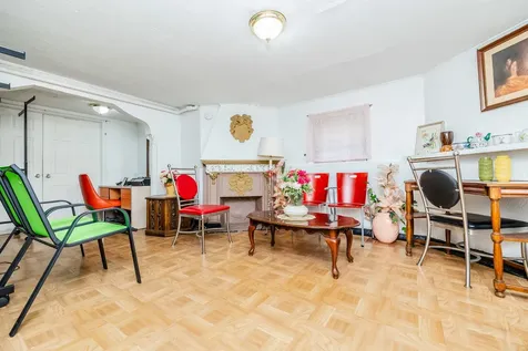 2559 North Parkside Avenue Chicago IL 60639