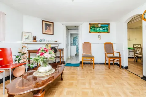 2559 North Parkside Avenue Chicago IL 60639