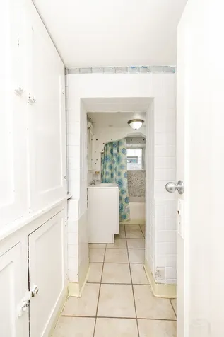 2559 North Parkside Avenue Chicago IL 60639