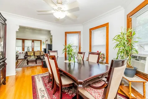 2559 North Parkside Avenue Chicago IL 60639