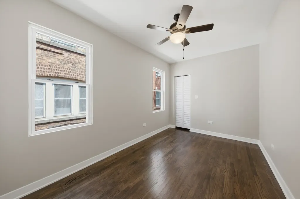 6828 South Champlain Avenue Chicago IL 60637