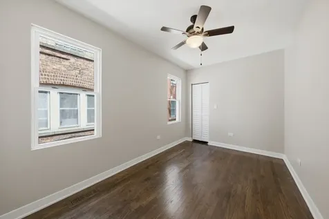 6828 South Champlain Avenue Chicago IL 60637
