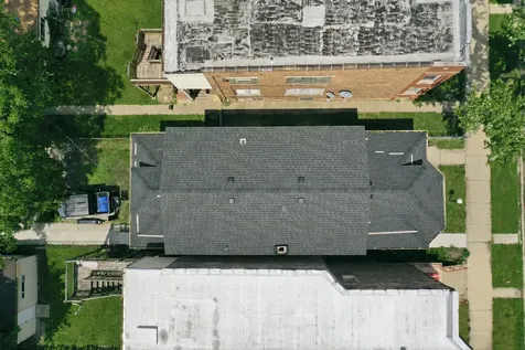 6828 South Champlain Avenue Chicago IL 60637