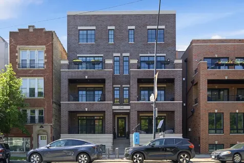 2341 West Roscoe Street Chicago IL 60618