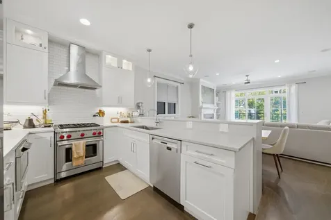 2341 West Roscoe Street Chicago IL 60618