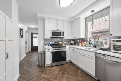 10904 South Kedzie Avenue Chicago IL 60655