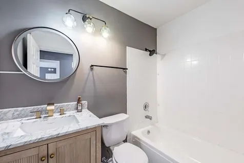 234 Dakota Court Bolingbrook IL 60440