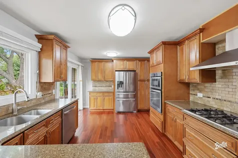 750 Dunhill Drive Buffalo Grove IL 60089