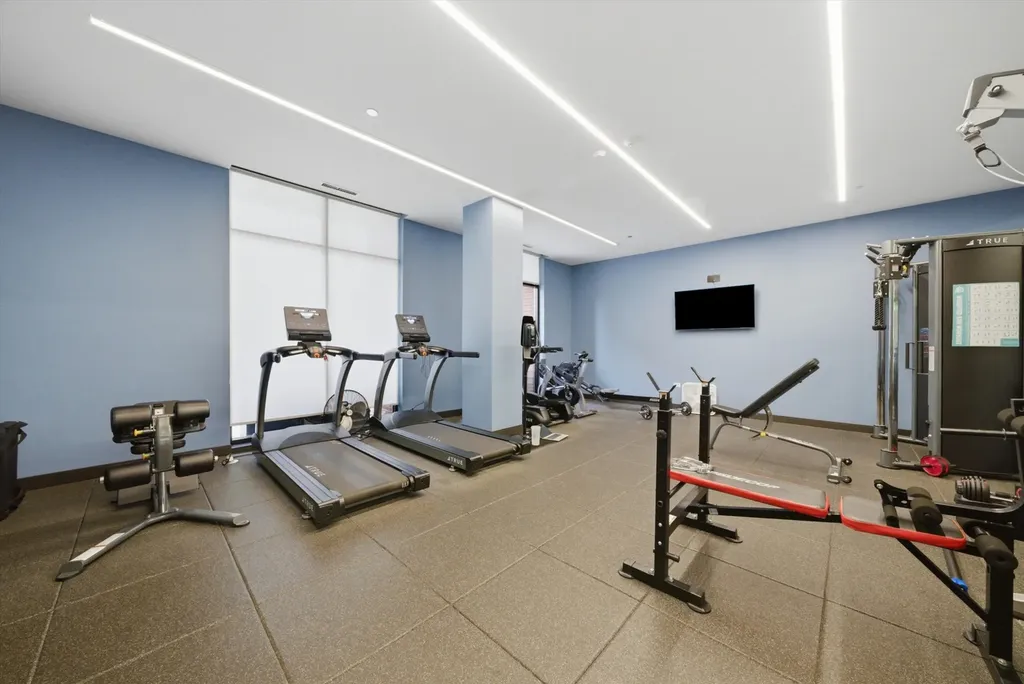 305 South Racine Avenue Chicago IL 60607