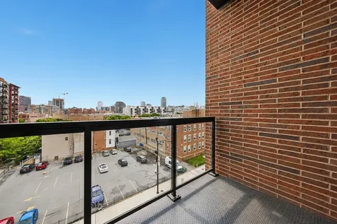 305 South Racine Avenue Chicago IL 60607