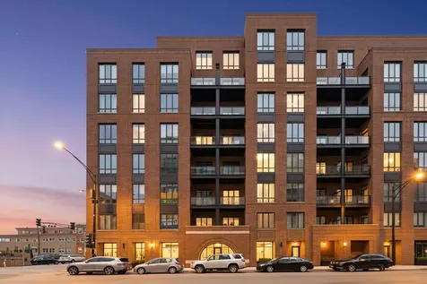 305 South Racine Avenue Chicago IL 60607