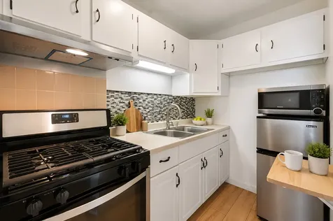5300 South Shore Drive Chicago IL 60615