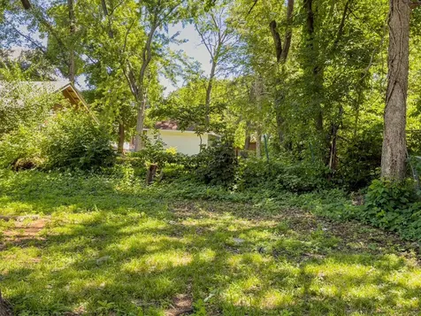 231 Oakwood Avenue Rockford IL 61101