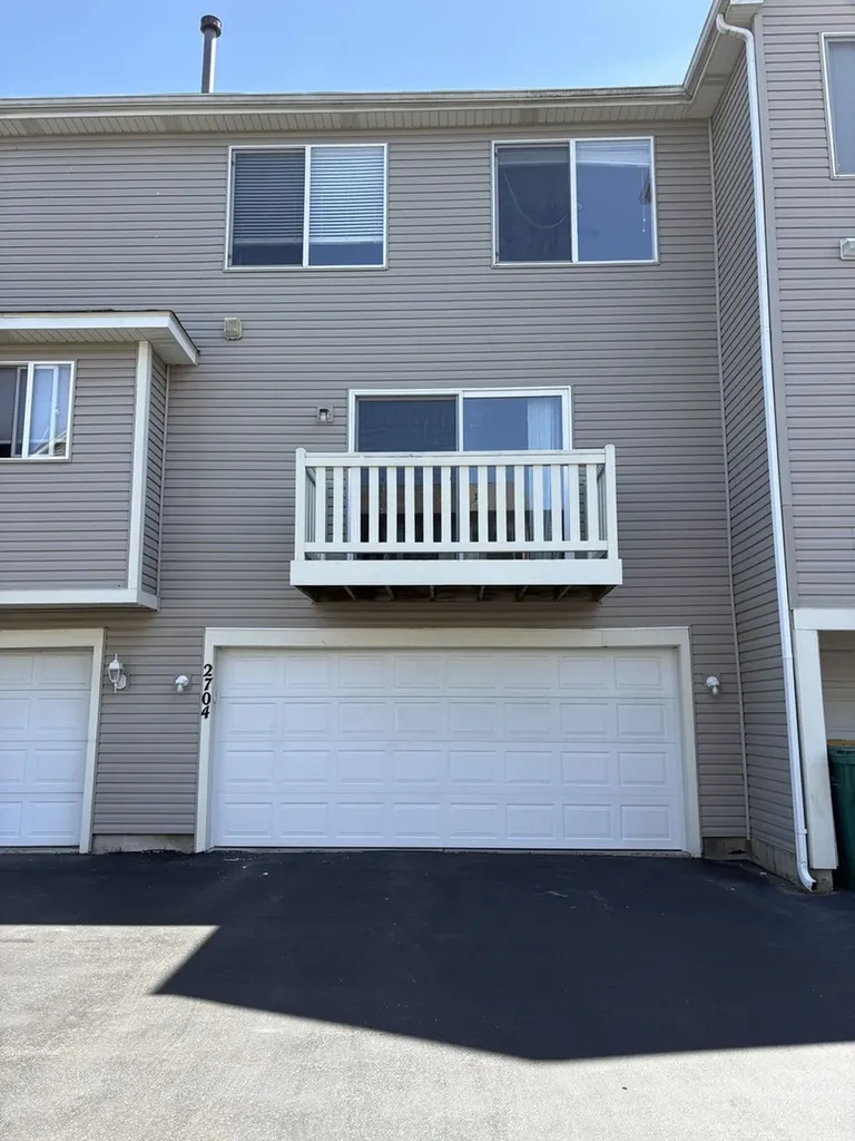 2704 Canyon Drive Plainfield IL 60586