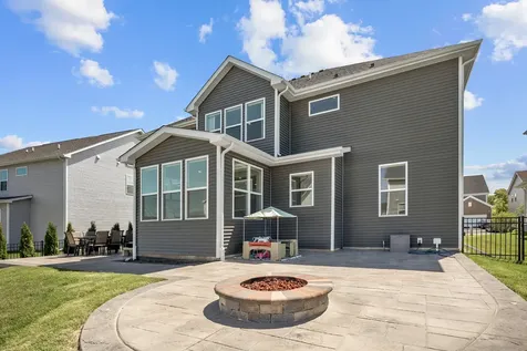 547 Branson Drive Batavia IL 60510