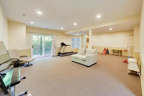 343 Hickory Lane South Elgin IL 60177