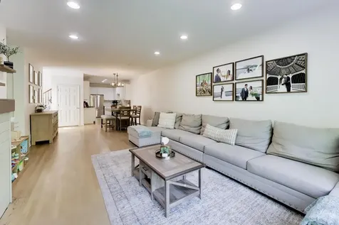 343 Hickory Lane South Elgin IL 60177
