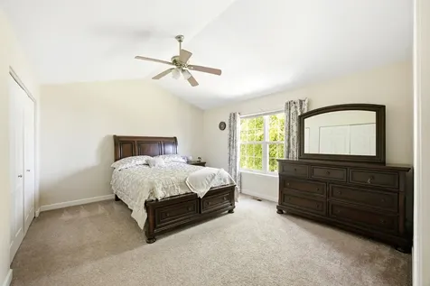 6061 Golfview Drive Gurnee IL 60031