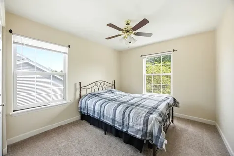 6061 Golfview Drive Gurnee IL 60031